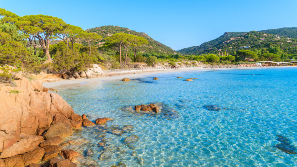 Ето го най-скъпия плаж в Европа, ще трябва да се бръкнете с 1000 евро за... СНИМКИ