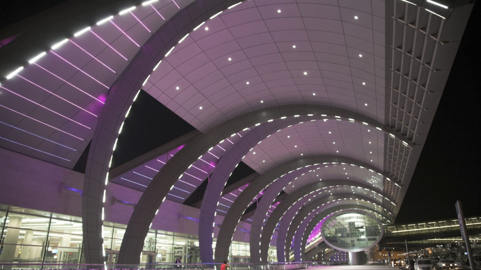 10 неща, които трябва да знаете за летището в Дубай